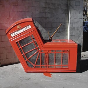 banksy_vandalisedphonebox