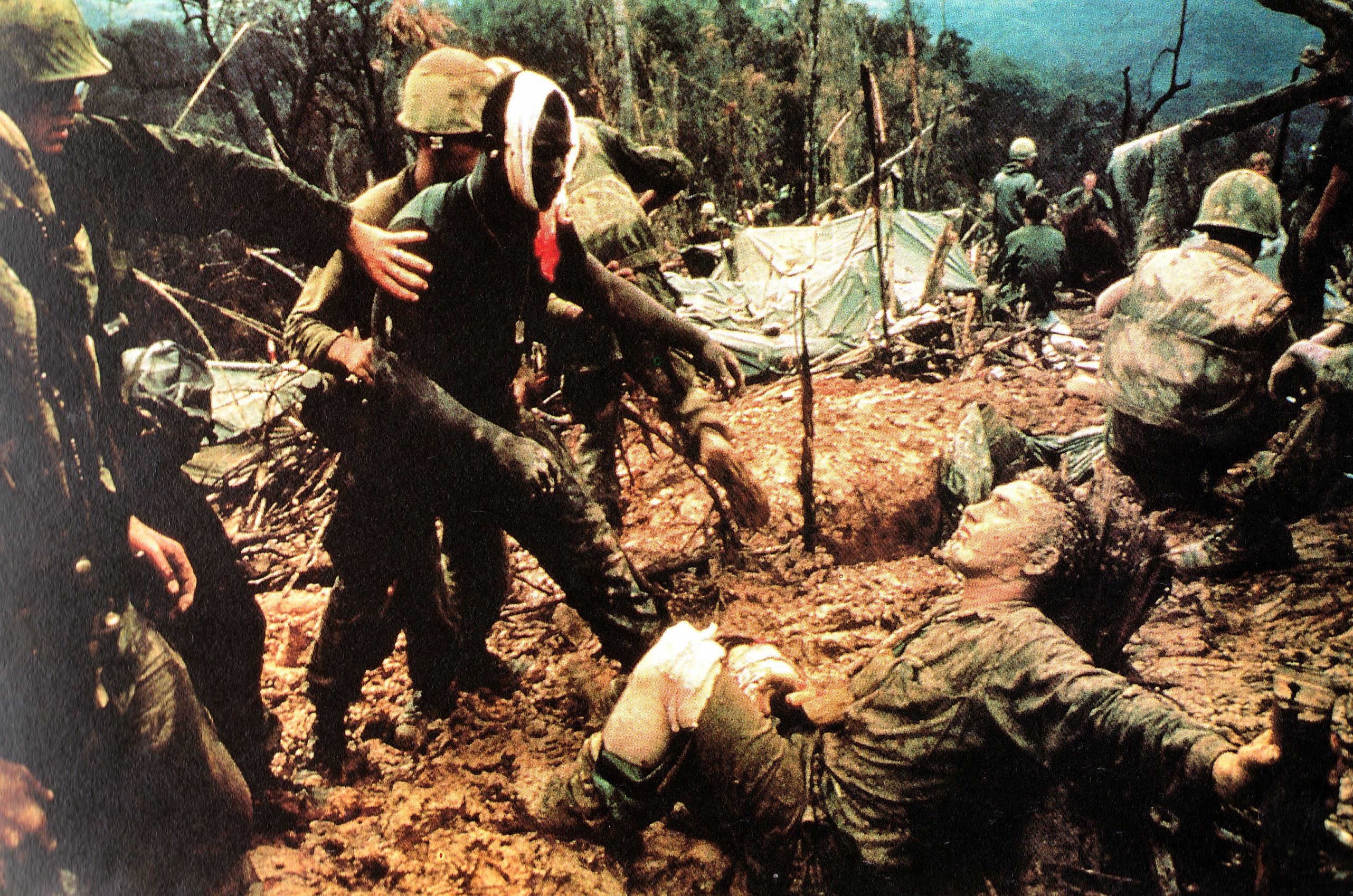 Larry Burrows South of the DMZ, South Vietnam